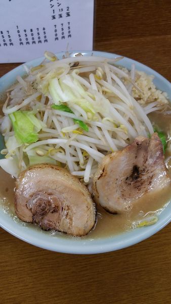 「とんこつモヤキャベラーメン」@ラーメン 三浦屋の写真