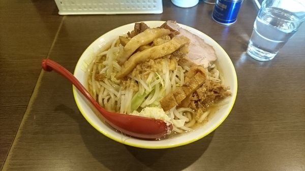 「ラーメン並＋ニンニクアブラ」@ラーメン イエロー 御徒町店の写真