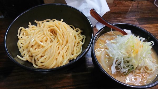 「味噌つけ麺 中盛り 野菜大盛」@麺処 花田 池袋店の写真