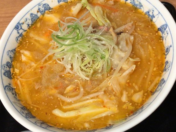 「味噌ラーメン(麺大盛)」@けやき 新千歳空港店の写真