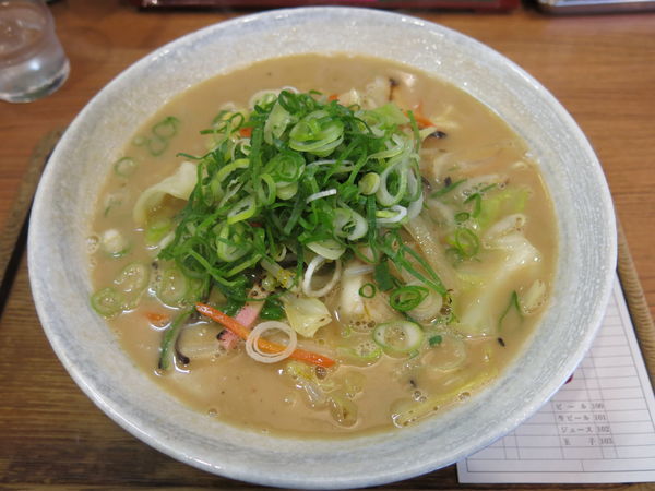 「博多ちゃんぽん：950円」@生粋 博多らぁめんふくちゃん 築地総本店の写真