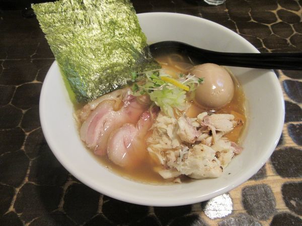 「限定　鯛清湯全部のせ（１０００円）」@ラーメン 樂只の写真
