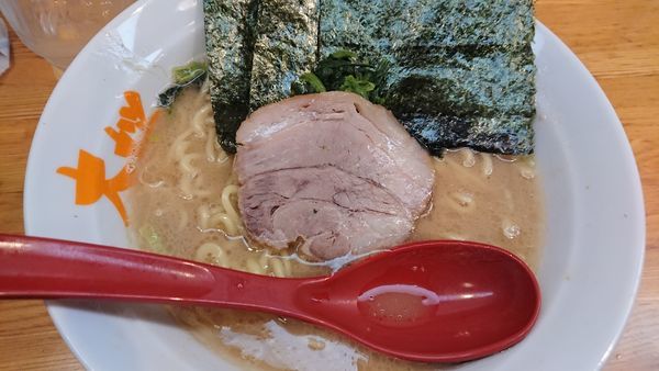 「ラーメン(720円)」@ラーメン大桜 東神奈川駅前店の写真