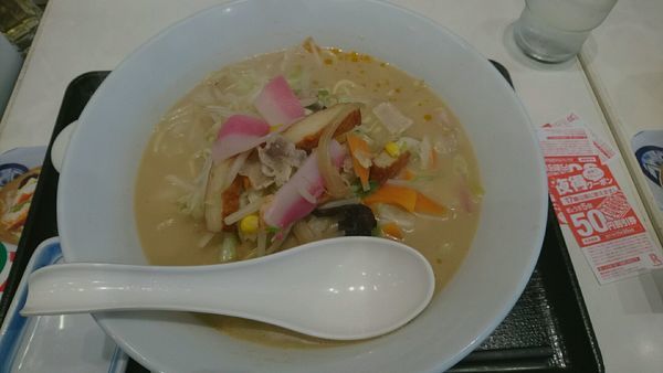 「長崎ちゃんぽん_626円」@リンガーハット 新宿東宝ビル店の写真