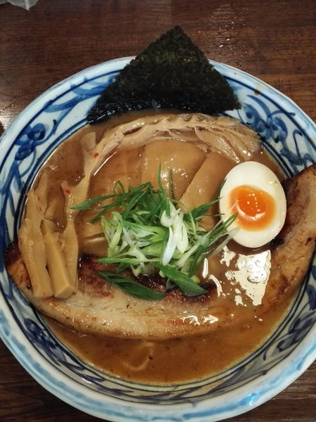 「かさね醤油　メンマ　大盛」@いっとうやの写真