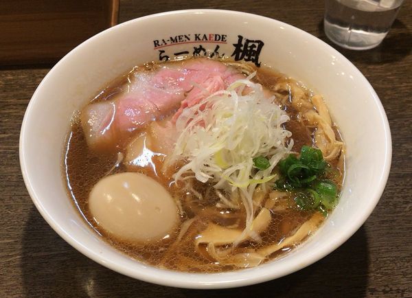 「14周年プレミアム醤楓麺(メルマガ会員限定)＋チャーシュー」@らーめん楓の写真