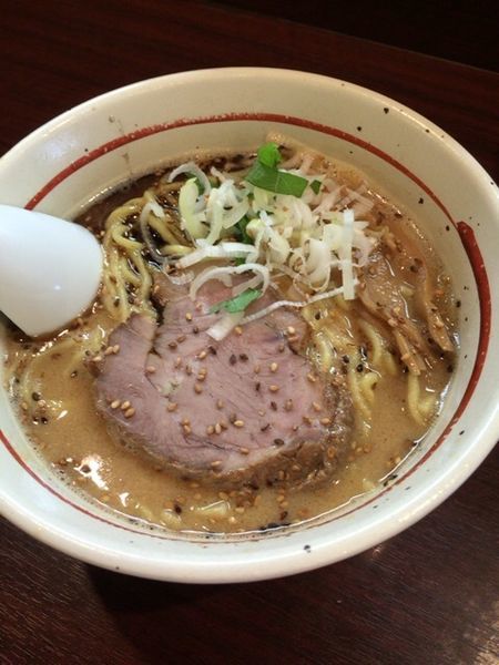 「胡麻ラーメン 720円 ランチ大盛サービス」@拉麺 阿修羅 船橋本店の写真