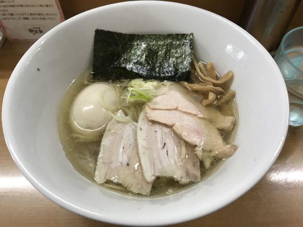 「塩中華そば＋玉子」@塩麺屋 錦太朗の写真