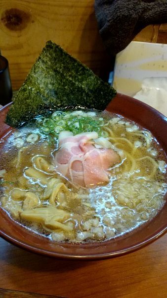 「煮干し中華そば（６５０円）」@らーめん ゑびすの写真