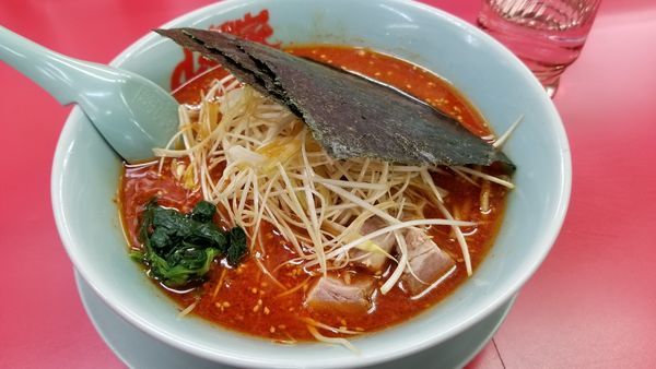 「辛味噌ネギラーメン　大辛」@山岡家 松本店の写真