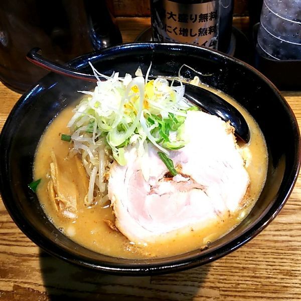 「辛味噌ラーメン」@麺処 花田 上野店の写真