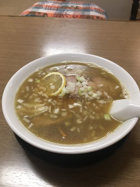 「煮干しそば700円」@寺カフェ 中華そば水加美の写真