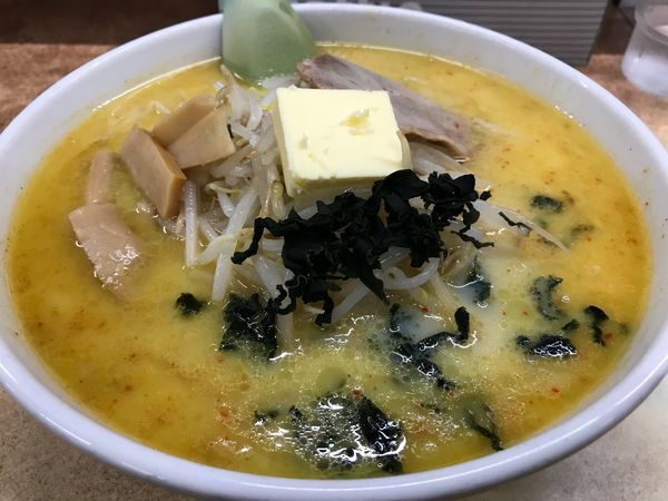 「味噌カレー牛乳ラーメン  830円」@味の札幌 大西の写真