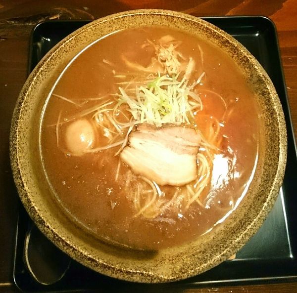 「中華そば(中) 煮玉子」@もちもちの木 新宿店の写真