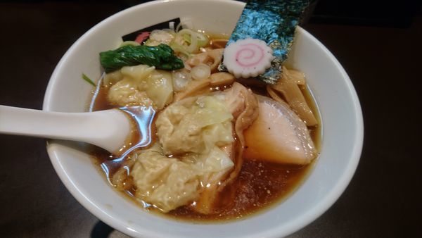 「ワンタン中華そば」@おおぜき中華そば店の写真