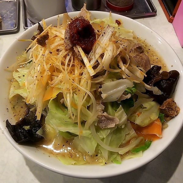 「みそたんめん（太麺・小）＋ピリ辛白髪ネギ」@麺処 まるよし商店の写真