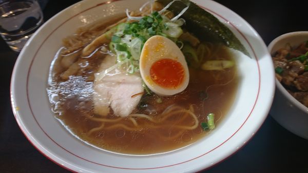「煮干ラーメン 680円」@麺 ひばりの写真