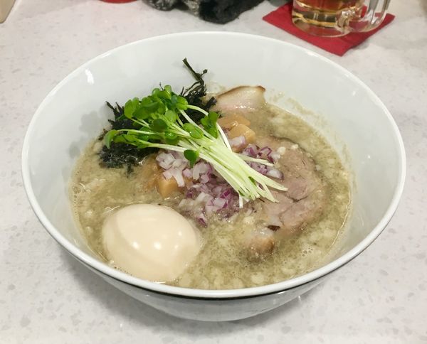 「背脂煮干し味噌らーめん【限定】+味玉」@ラーメン星印の写真