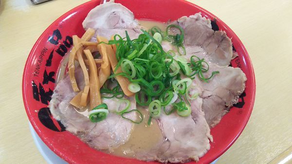 「チャーシュー麺 ￥920」@天下一品 関内店の写真