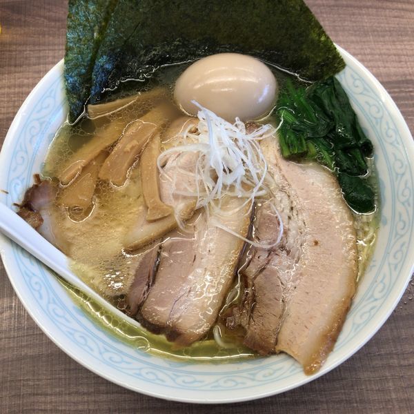 「海の塩中華そばスペシャル 1000円」@東大和ラーメン大冬樹Season2の写真