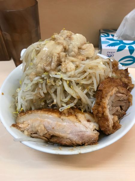 「ラーメン(ヤサイ、アブラ、カラメ)」@自家製ラーメン 大者の写真
