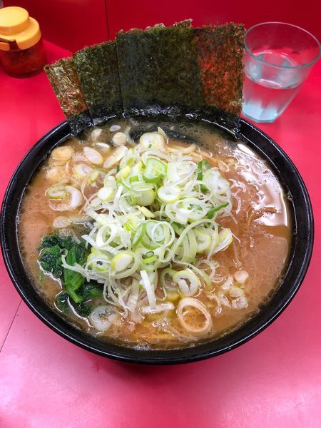 「ラーメン」@ラーメン杉田家の写真