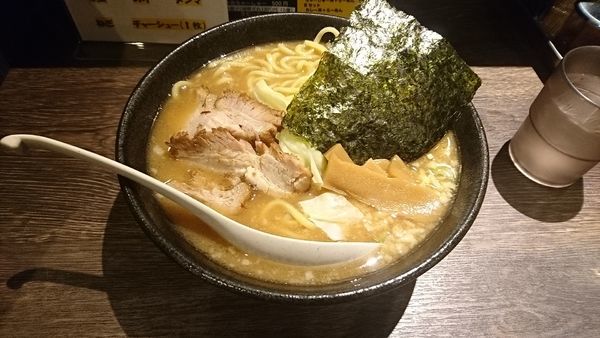 「ラーメン（大盛）」@ななほしの写真