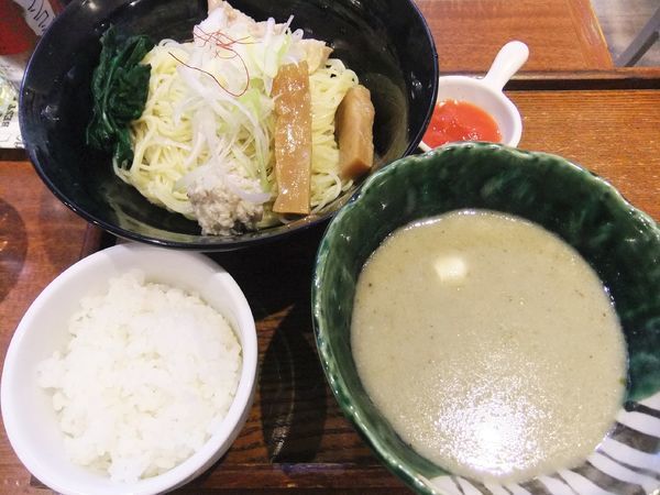 「【数量限定】グリーンカレーつけそば(950円)」@焙煎汐蕎麦処金字塔 立川店の写真