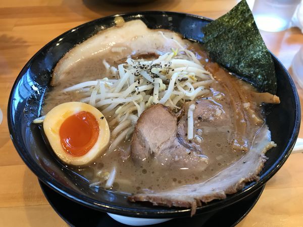 「とこ豚骨ラーメン」@麦笑 豊田店の写真