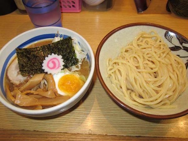 「特製もりそば小　700円＋温野菜　100円」@新橋 大勝軒の写真