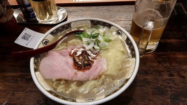 「煮干しラーメンビールセット　1020円」@ラーメン凪 大宮店の写真