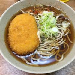 コロッケそば／￥410