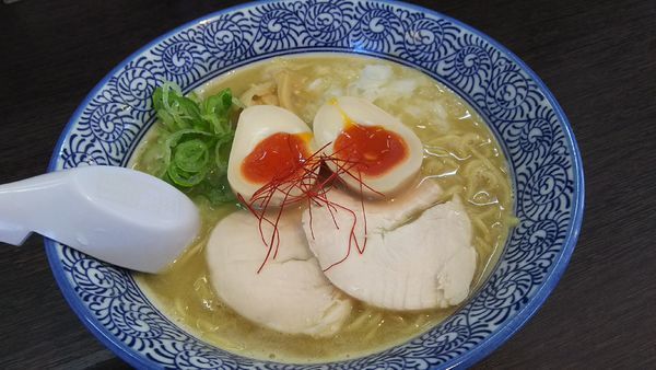 「味玉濃厚鶏白湯 ￥850」@麺匠なべすけの写真