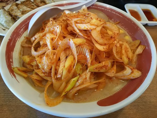 「ネギみそ　＋味玉　※㋗で７００円　＋王道餃子：１００円㋚」@松本餃子食堂の写真