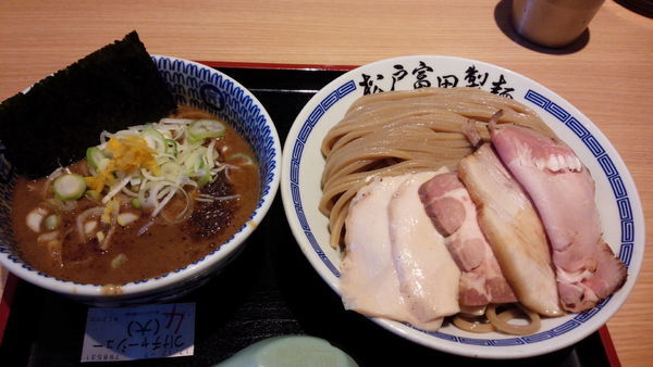 「濃厚チャーシューつけ麺」@松戸富田製麺 ららぽーとTOKYO-BAY店の写真
