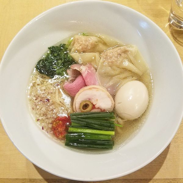 「特製塩そば」@饗 くろ㐂の写真