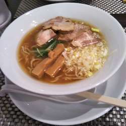 数量限定　ゴロゴロチャーシュー麺