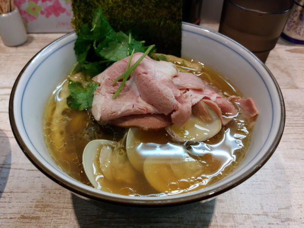 「蛤そば　880円」@中華そば 四つ葉の写真