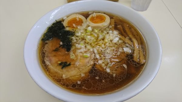 「特製中華そば800円＋辛味ご飯300円」@中華そば ふくみみの写真