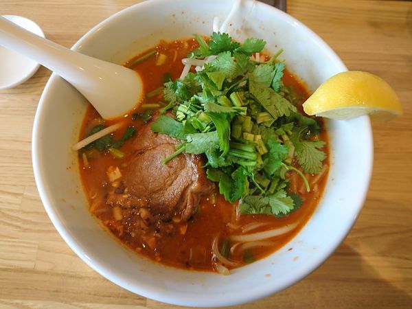 「トムヤム麺（激辛）＋ムートゥン」@泰処セマクテの写真