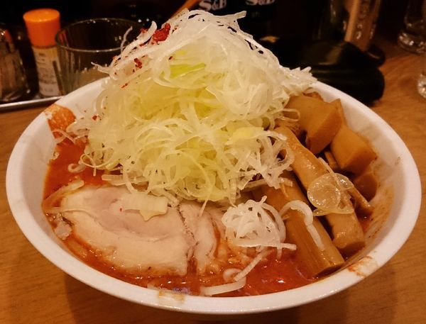 「辛味噌らーめん 900円＋ねぎ盛り＋太メンマ」@麺処 慶の写真