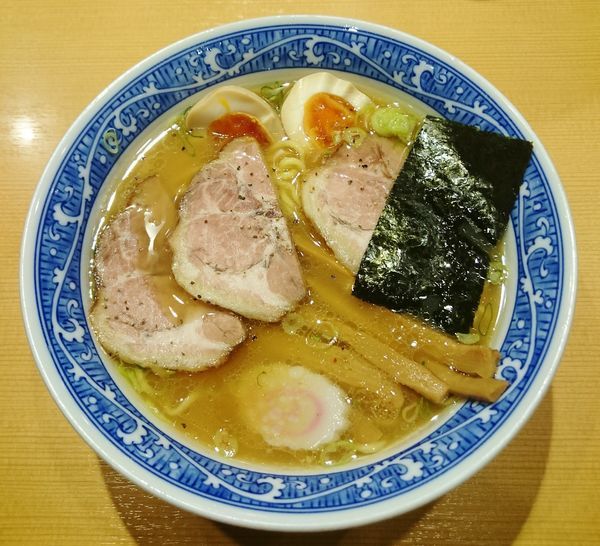 「特製中華そば　900円」@中華そば 青葉 御徒町店の写真