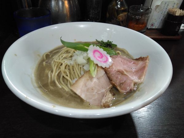 「濃密な煮干しそば」@中華そば いづるの写真