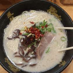 とんこつラーメン