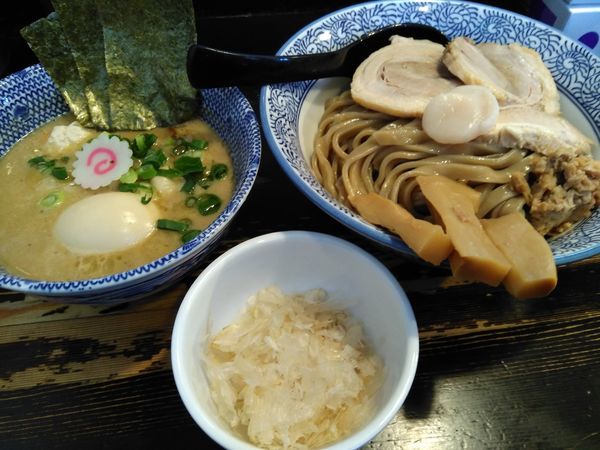 「10周年限定つけめん（中盛）¥1,100+特製¥300」@狼煙 〜NOROSHI〜の写真