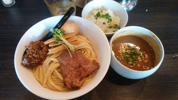 「カレーつけ麺(中盛無料)＋半ライス」@麺処 ほん田 nijiの写真