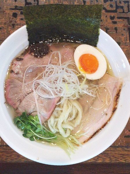 「トリュフの手打ち中華そば」@米蔵の写真