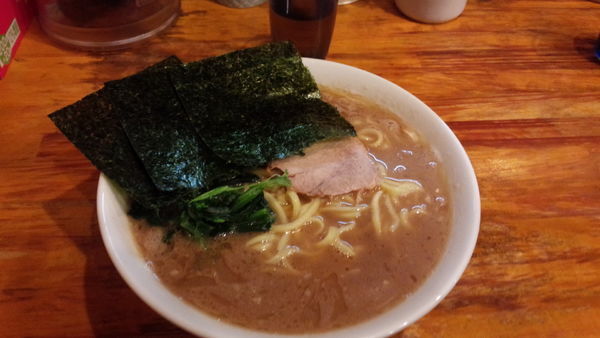 「大盛り麺硬め」@洞くつ家の写真