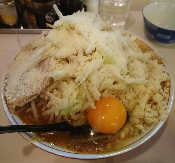 「スープカレーそば＋粉チーズ＝930円」@麺家ぶんすけの写真