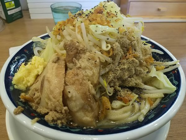 「ニボジロー（塩）　※野菜、生姜増し、　（大盛：無料）」@凌駕 IDÉAの写真